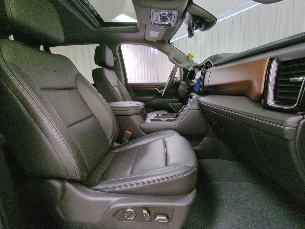2024 GMC Sierra 2500HD Denali in Dartmouth, Nova Scotia - 25 - w1024h768px
