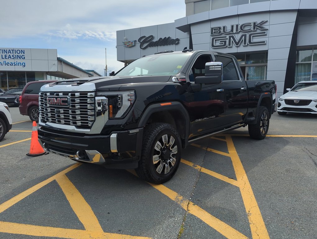 2024  Sierra 3500HD Denali Duramax Diesel Leather Roof *GM Certified* in Dartmouth, Nova Scotia - 4 - w1024h768px