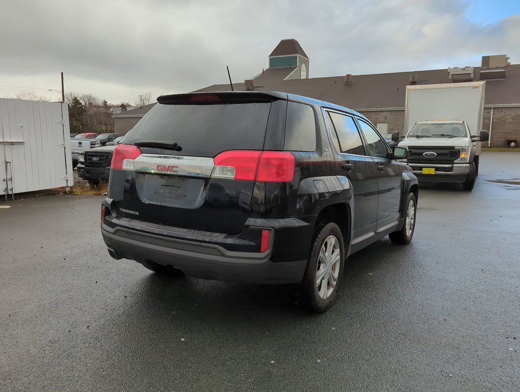 2017 GMC Terrain SLE in Dartmouth, Nova Scotia - 8 - w1024h768px