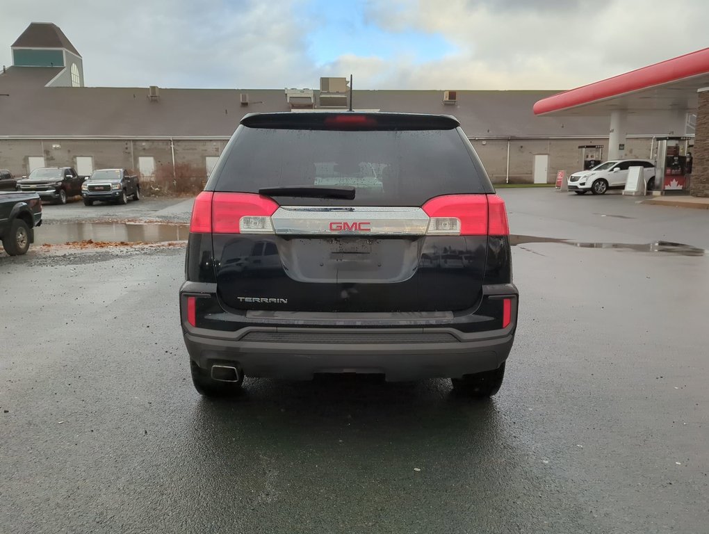 2017 GMC Terrain SLE in Dartmouth, Nova Scotia - 7 - w1024h768px