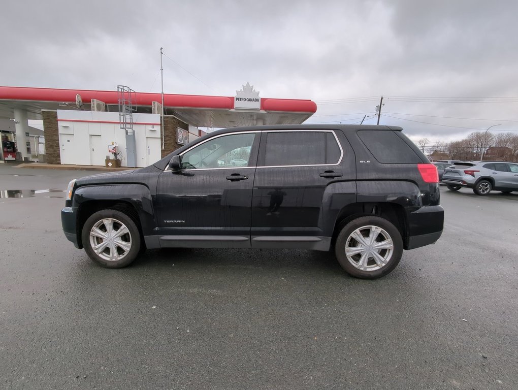 2017 GMC Terrain SLE in Dartmouth, Nova Scotia - 5 - w1024h768px