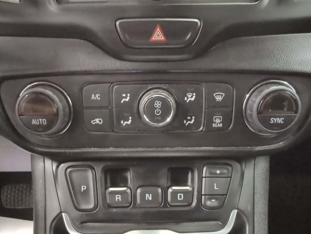 2018 GMC Terrain SLE in Dartmouth, Nova Scotia - 18 - w1024h768px