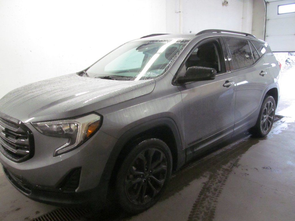 2021 GMC Terrain SLE in Dartmouth, Nova Scotia - 2 - w1024h768px