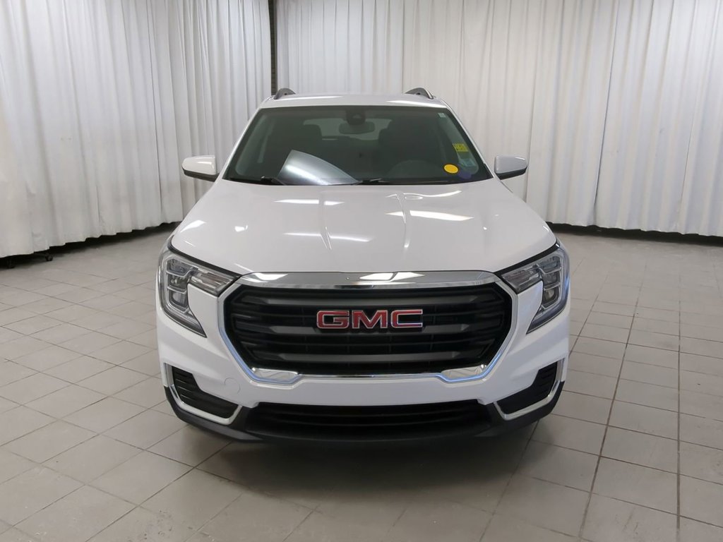 2023 GMC Terrain SLE in Dartmouth, Nova Scotia - 3 - w1024h768px