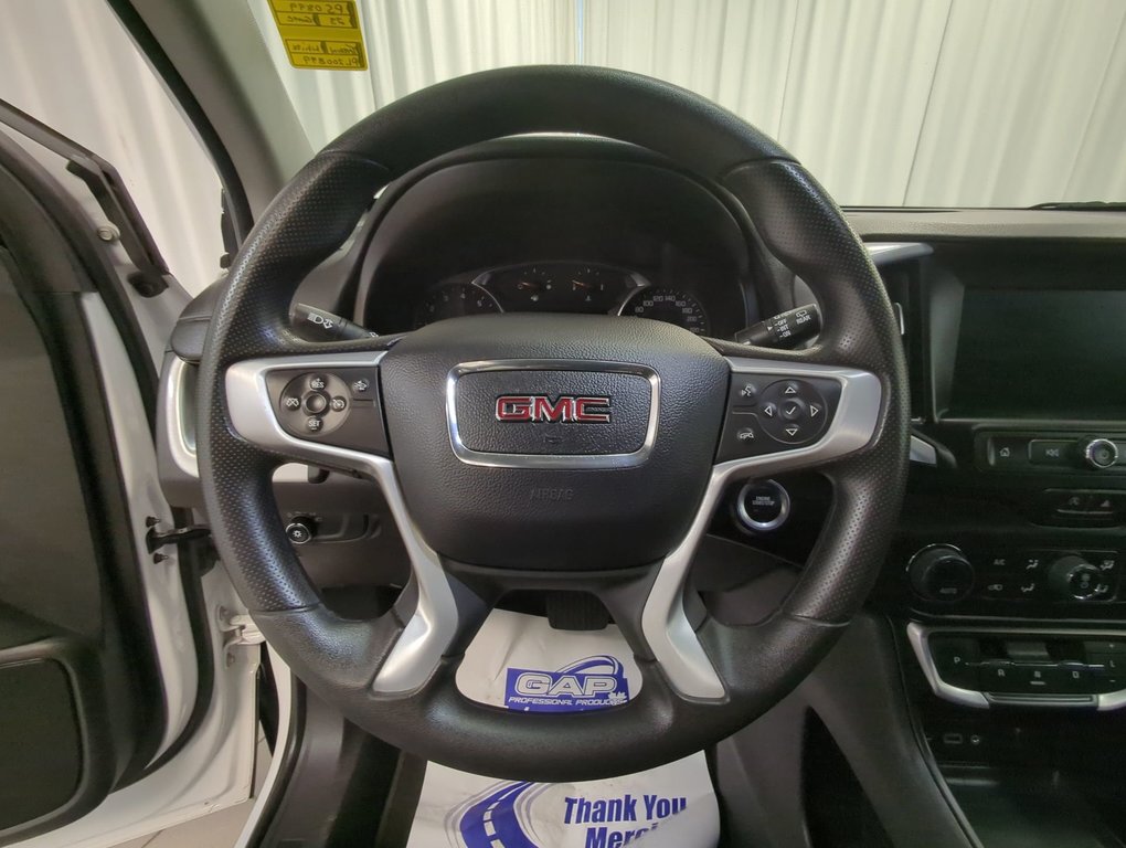 2023 GMC Terrain SLE in Dartmouth, Nova Scotia - 14 - w1024h768px