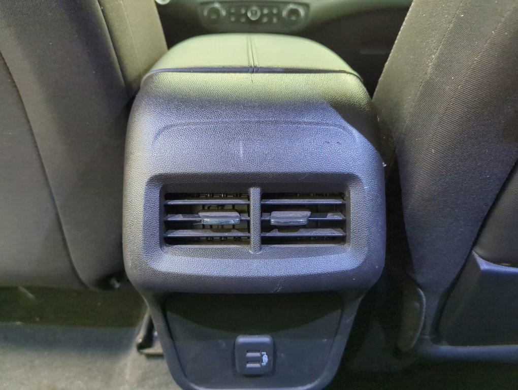 2023 GMC Terrain SLE in Dartmouth, Nova Scotia - 20 - w1024h768px