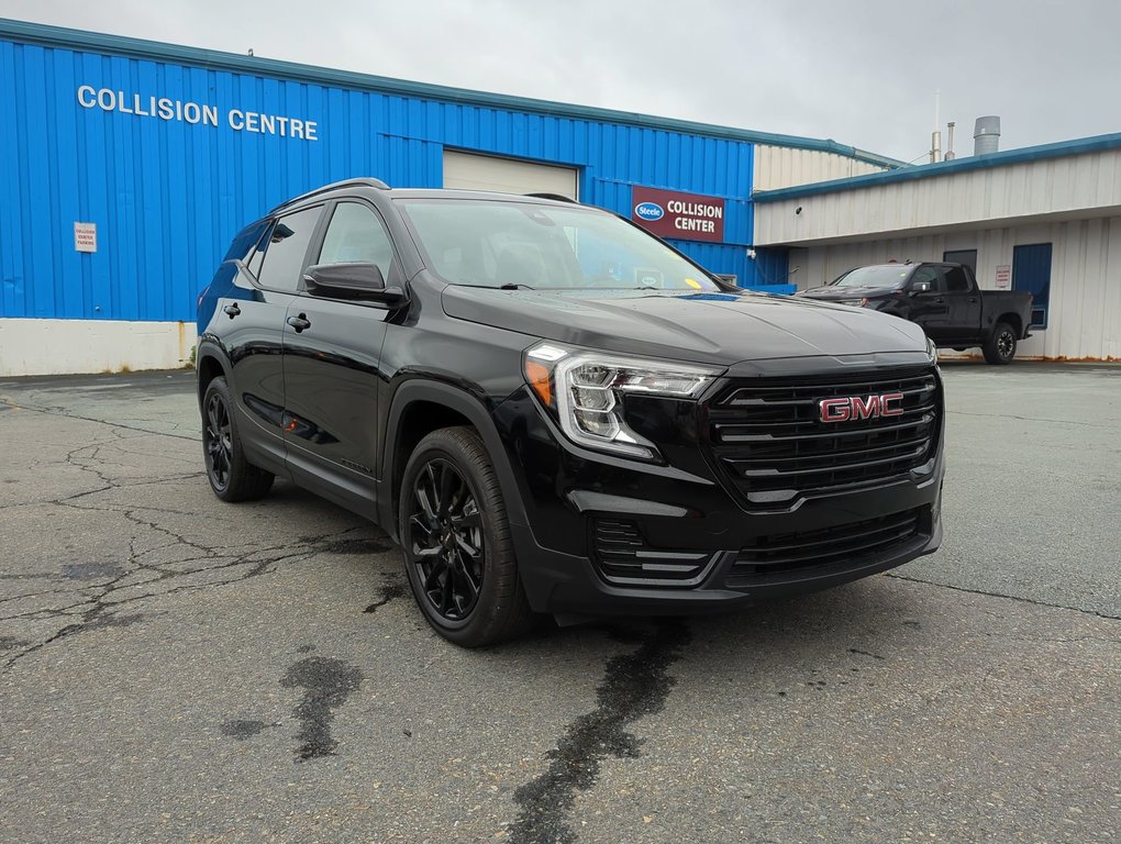 2024 GMC Terrain SLE *GM Certified* 4.99% Rate OAC in Dartmouth, Nova Scotia - 2 - w1024h768px