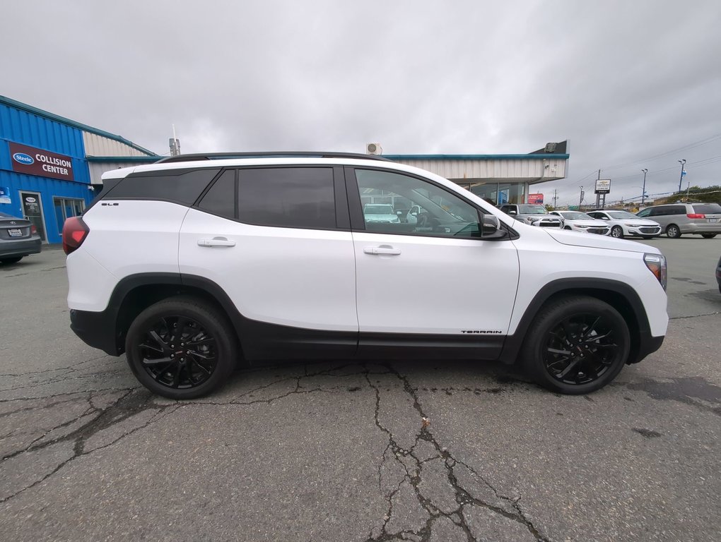 2024  Terrain SLE *GM Certified* 4.99% Rate OAC in Dartmouth, Nova Scotia - 9 - w1024h768px