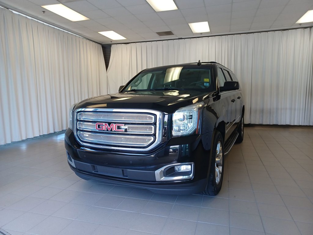 2016  Yukon XL SLT in Dartmouth, Nova Scotia - 2 - w1024h768px