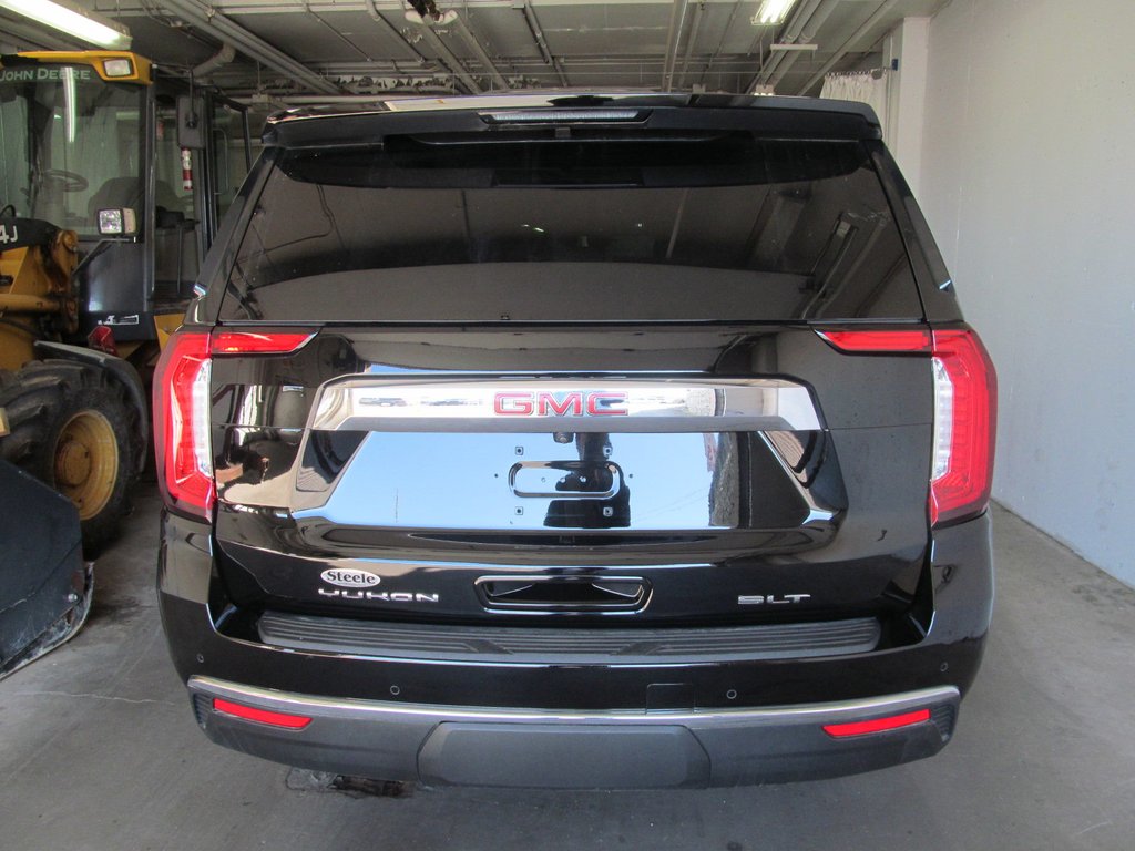2022 GMC Yukon XL SLT in Dartmouth, Nova Scotia - 3 - w1024h768px