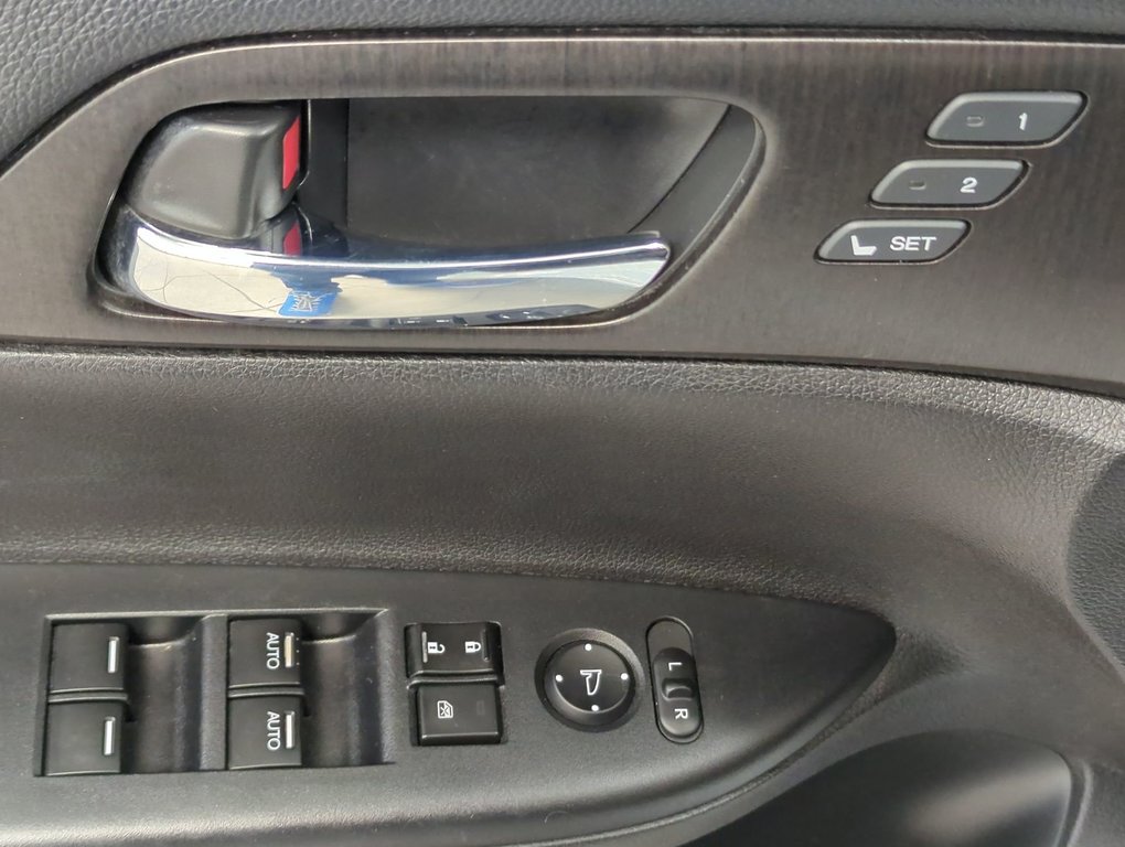 2015 Honda Accord Sedan EX-L in Dartmouth, Nova Scotia - 13 - w1024h768px