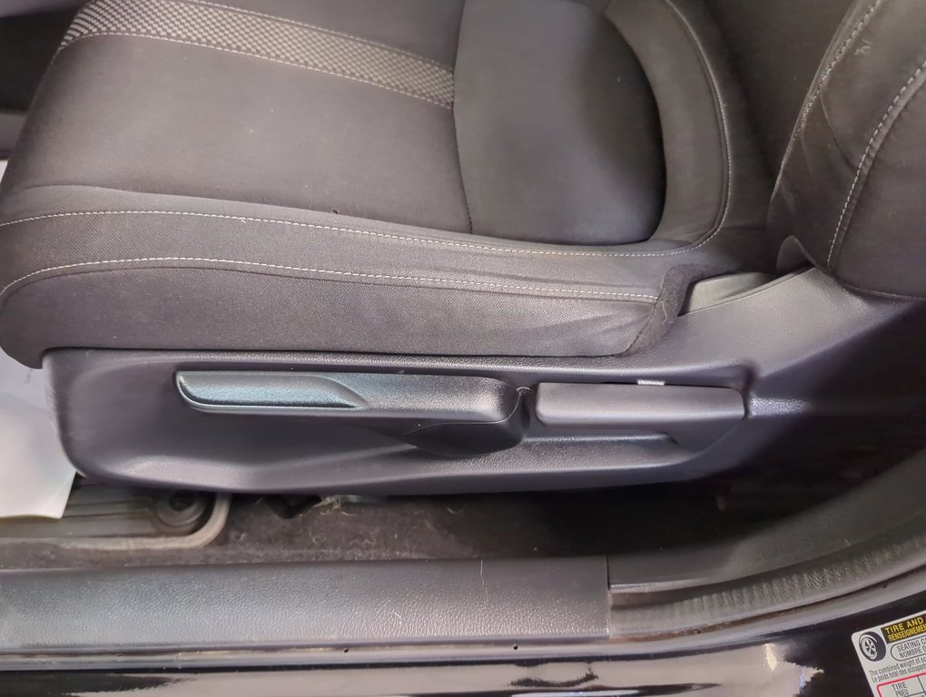 2020 Honda Civic Hatchback LX in Dartmouth, Nova Scotia - 12 - w1024h768px