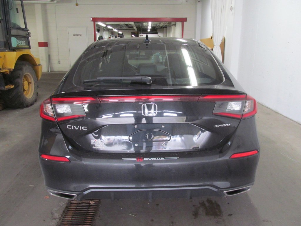 2023 Honda Civic Hatchback Sport Touring in Dartmouth, Nova Scotia - 3 - w1024h768px
