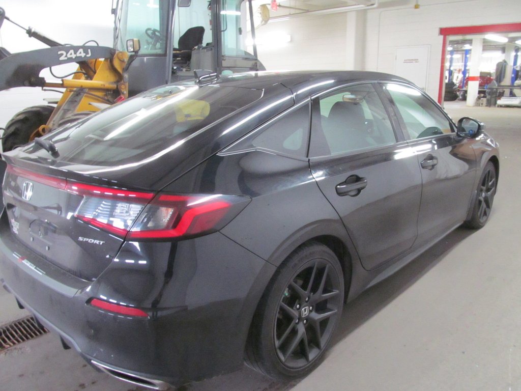 2023 Honda Civic Hatchback Sport Touring in Dartmouth, Nova Scotia - 4 - w1024h768px