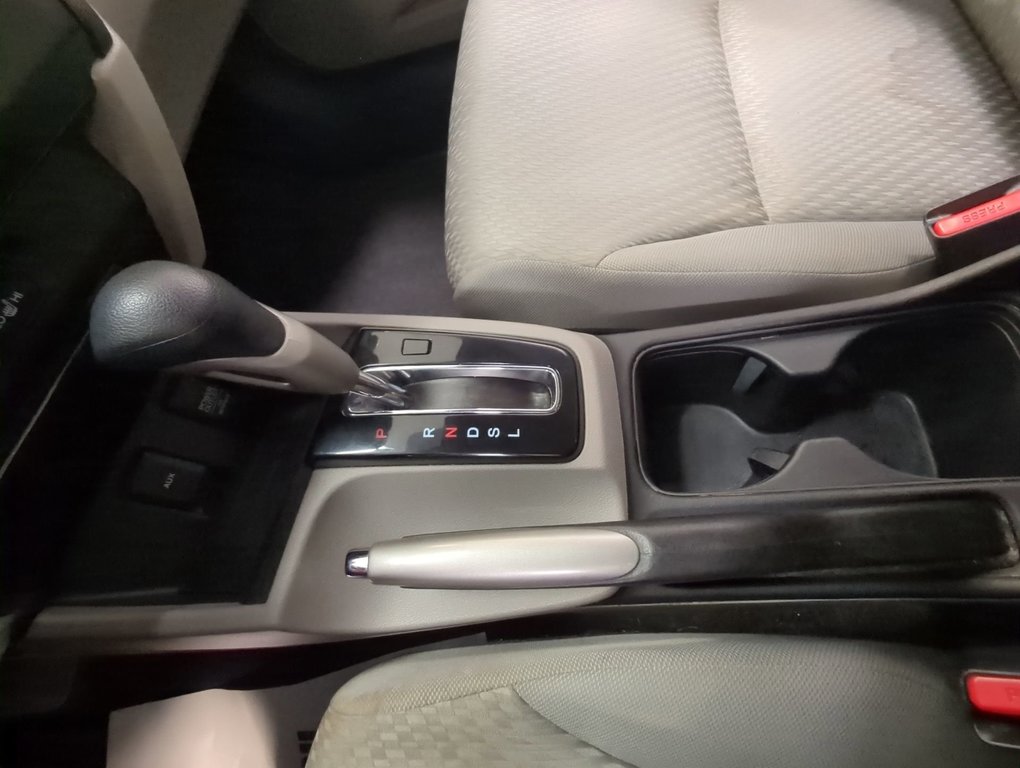 2015 Honda Civic Sedan LX in Dartmouth, Nova Scotia - 19 - w1024h768px