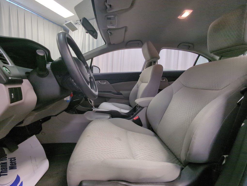 2015 Honda Civic Sedan LX in Dartmouth, Nova Scotia - 11 - w1024h768px
