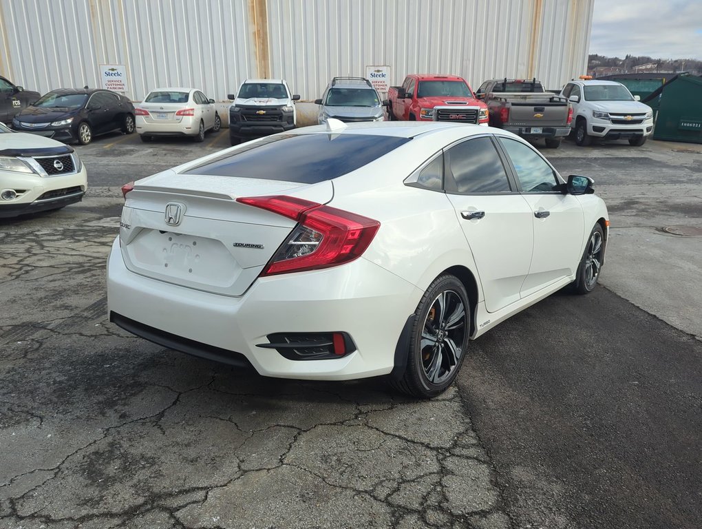 2018 Honda Civic Sedan Touring in Dartmouth, Nova Scotia - 8 - w1024h768px