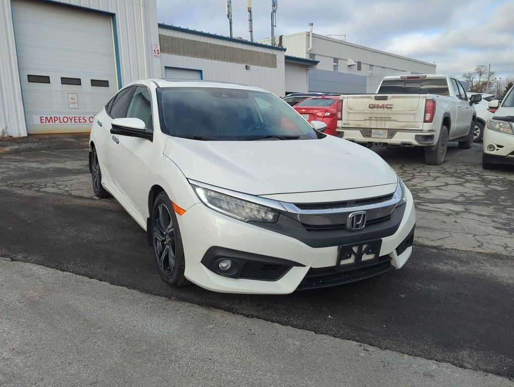 2018 Honda Civic Sedan Touring in Dartmouth, Nova Scotia - 2 - w1024h768px