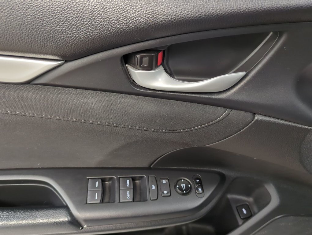 2020 Honda Civic Sedan Sport in Dartmouth, Nova Scotia - 13 - w1024h768px