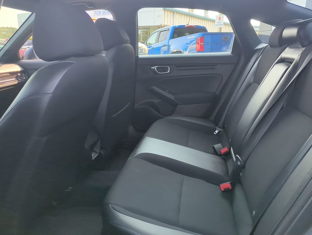 2022  Civic Sedan Sport in Dartmouth, Nova Scotia - 22 - w1024h768px