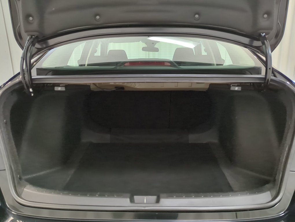 2022 Honda Civic Sedan LX in Dartmouth, Nova Scotia - 22 - w1024h768px
