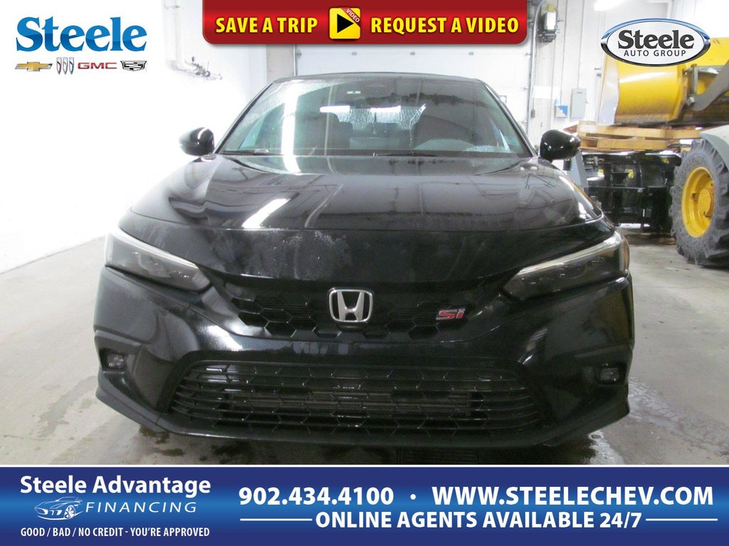 2022 Honda Civic SI sedan BASE in Dartmouth, Nova Scotia - 1 - w1024h768px