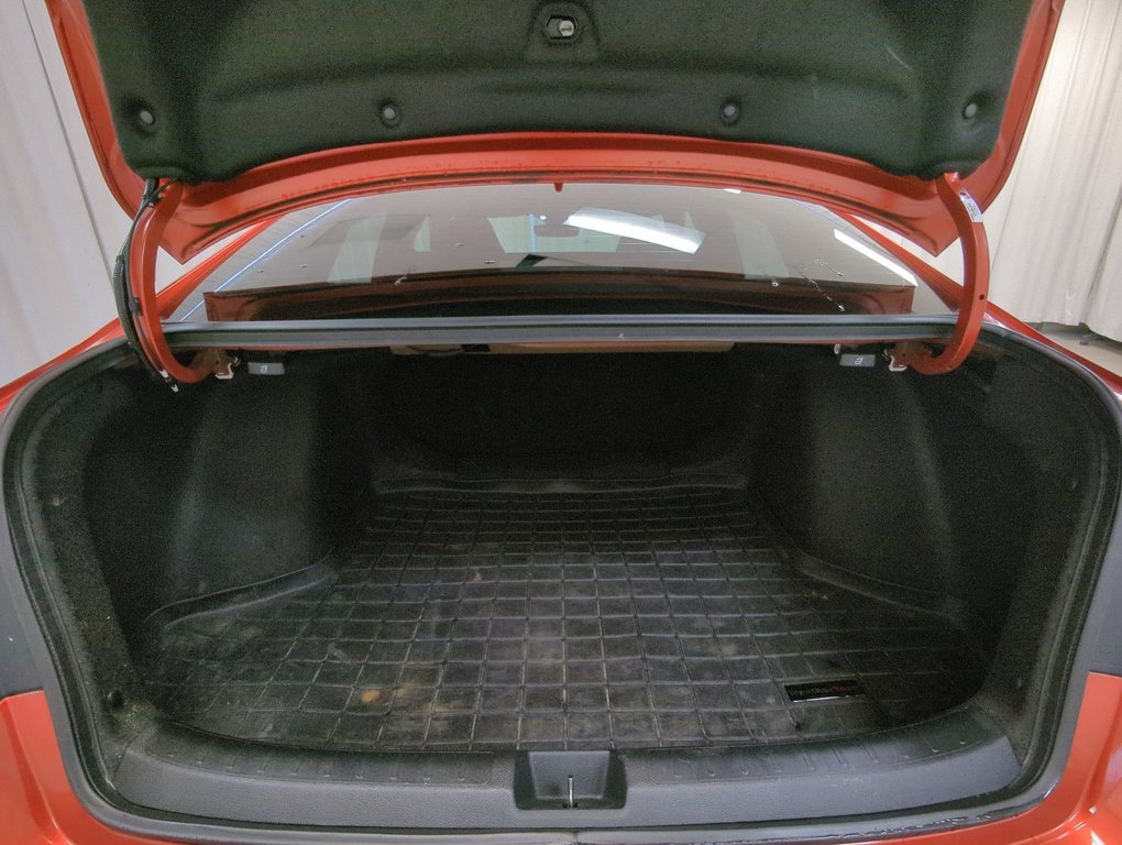 2022 Honda Civic Si Sedan SI in Dartmouth, Nova Scotia - 24 - w1024h768px