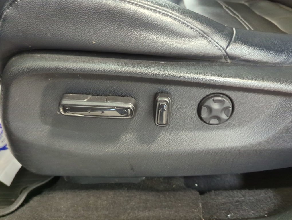2017 Honda CR-V EX-L in Dartmouth, Nova Scotia - 12 - w1024h768px