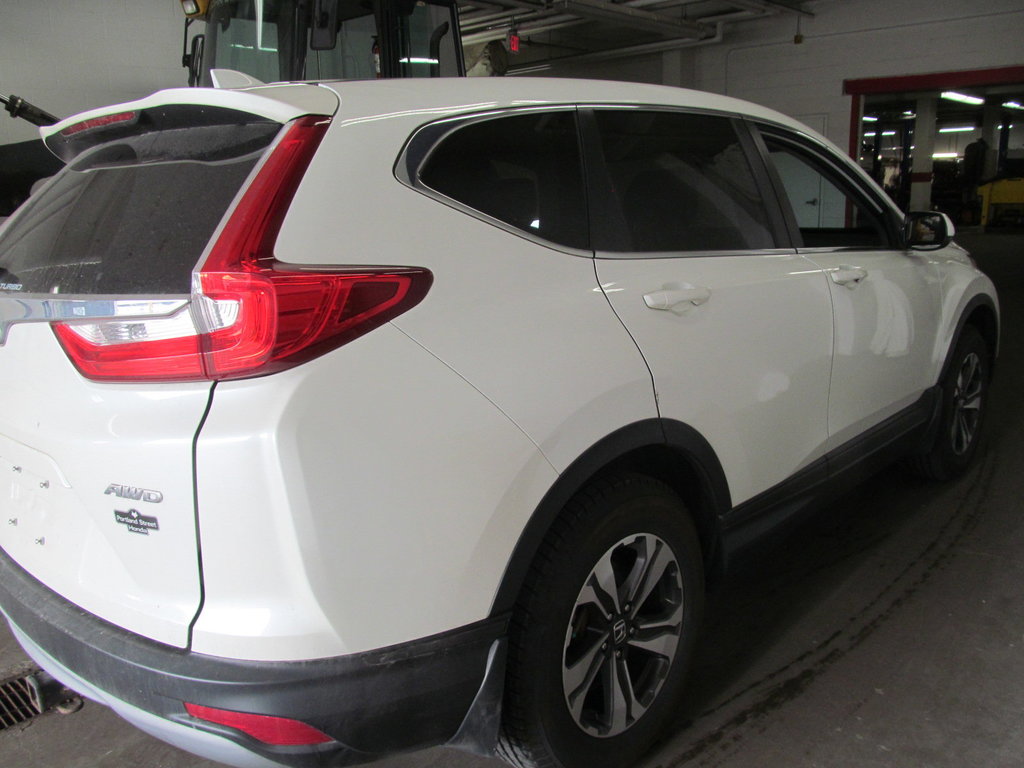 2018 Honda CR-V LX in Dartmouth, Nova Scotia - 4 - w1024h768px