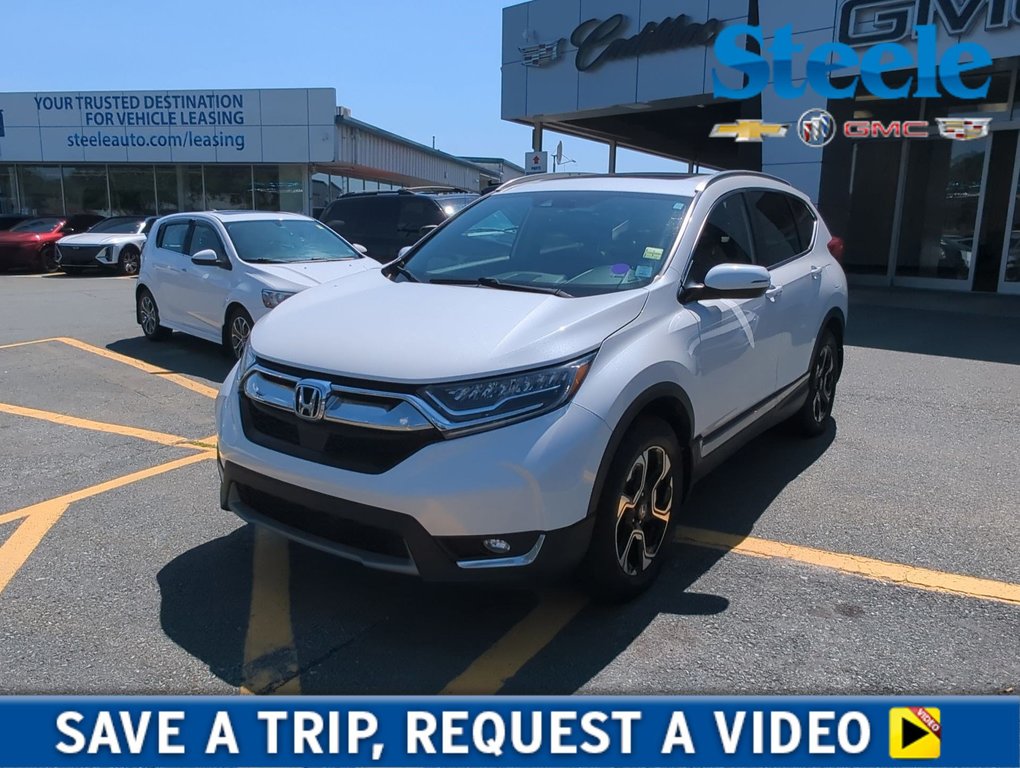 2019  CR-V Touring in Dartmouth, Nova Scotia - 1 - w1024h768px