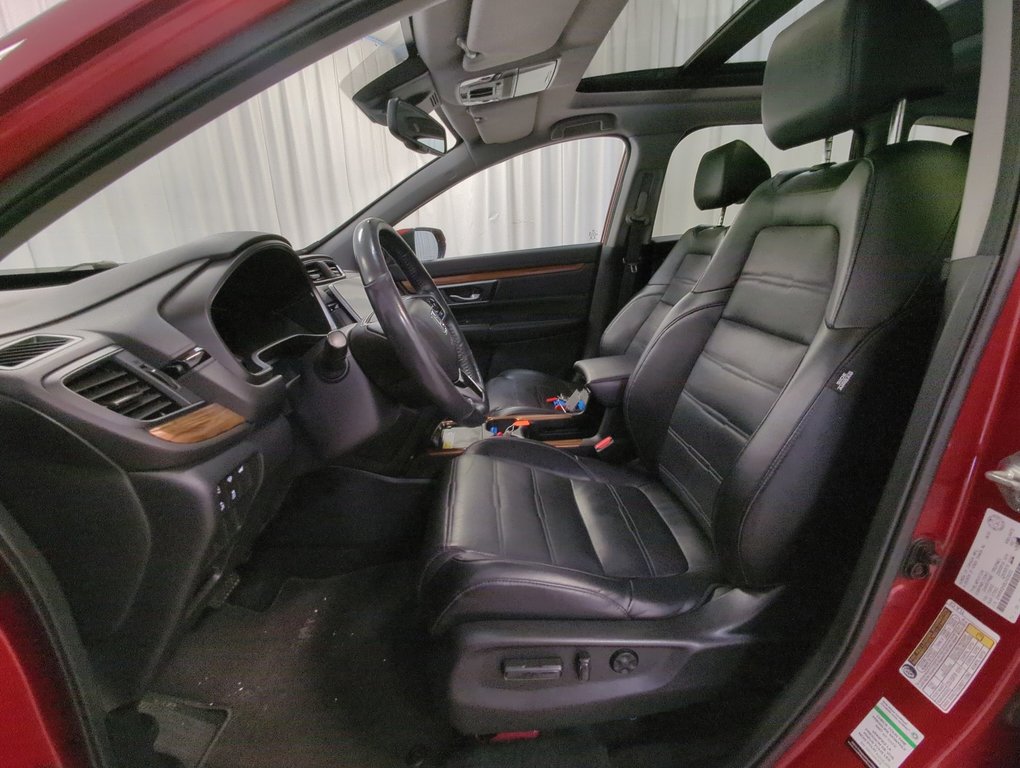 2020 Honda CR-V Touring Leather Sunroof Fresh MVI in Dartmouth, Nova Scotia - 11 - w1024h768px