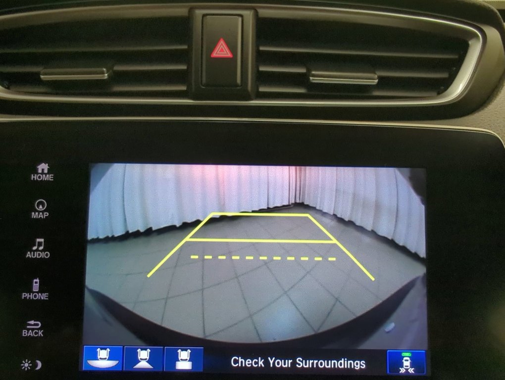 2022 Honda CR-V Touring in Dartmouth, Nova Scotia - 17 - w1024h768px