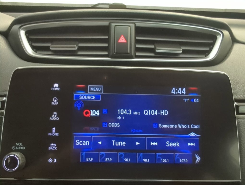 2022 Honda CR-V Touring in Dartmouth, Nova Scotia - 16 - w1024h768px
