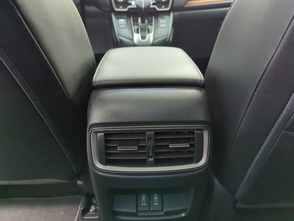 2022 Honda CR-V Touring in Dartmouth, Nova Scotia - 21 - w1024h768px