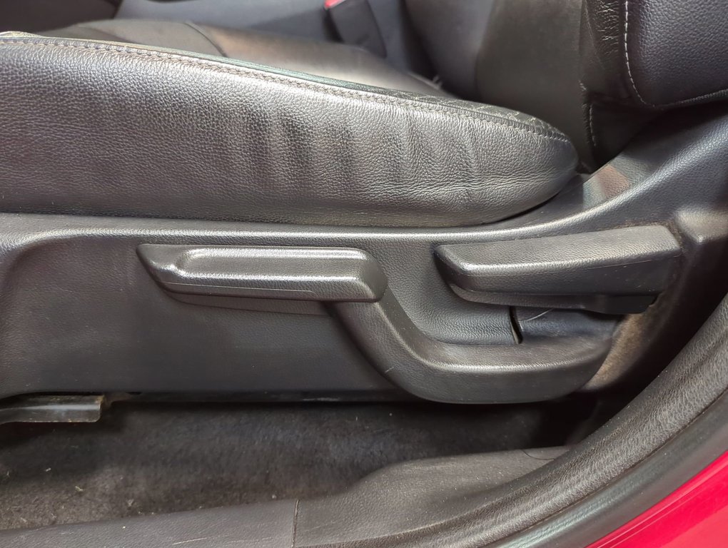 2016 Honda HR-V EX-L in Dartmouth, Nova Scotia - 12 - w1024h768px