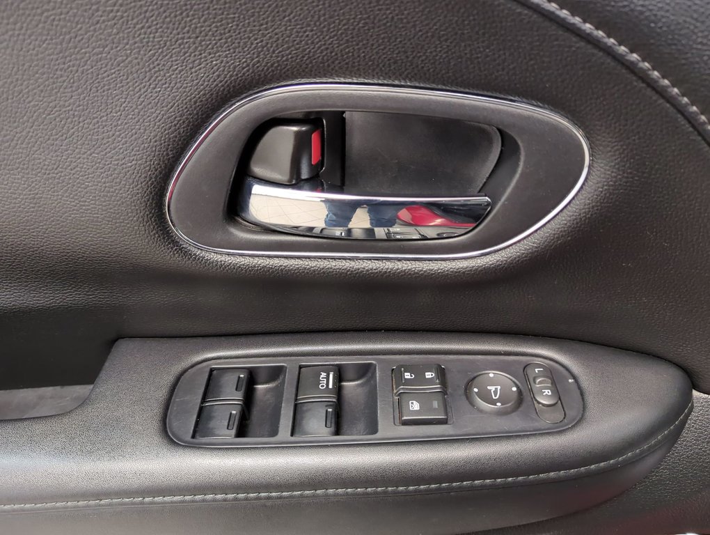 2016 Honda HR-V EX-L in Dartmouth, Nova Scotia - 13 - w1024h768px
