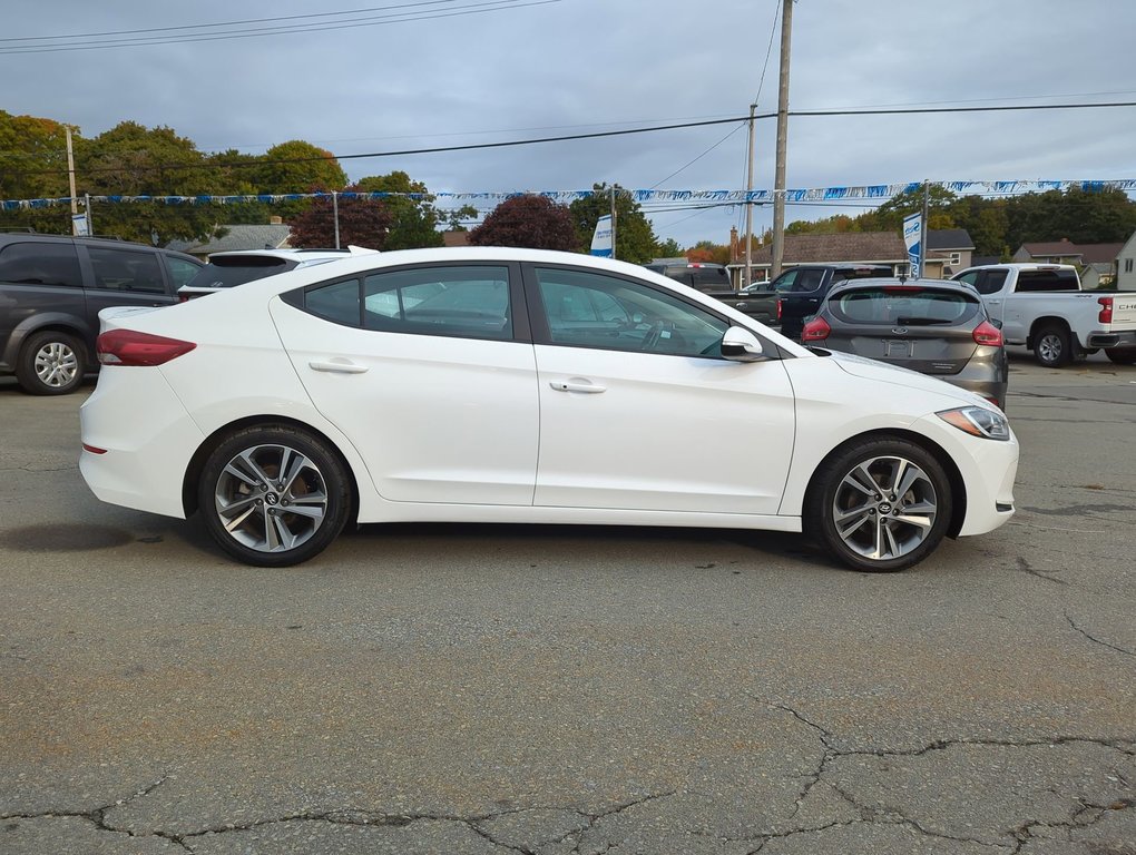 2017  Elantra GLS Sunroof Alloys Heated Seats *GM Certified* in Dartmouth, Nova Scotia - 9 - w1024h768px