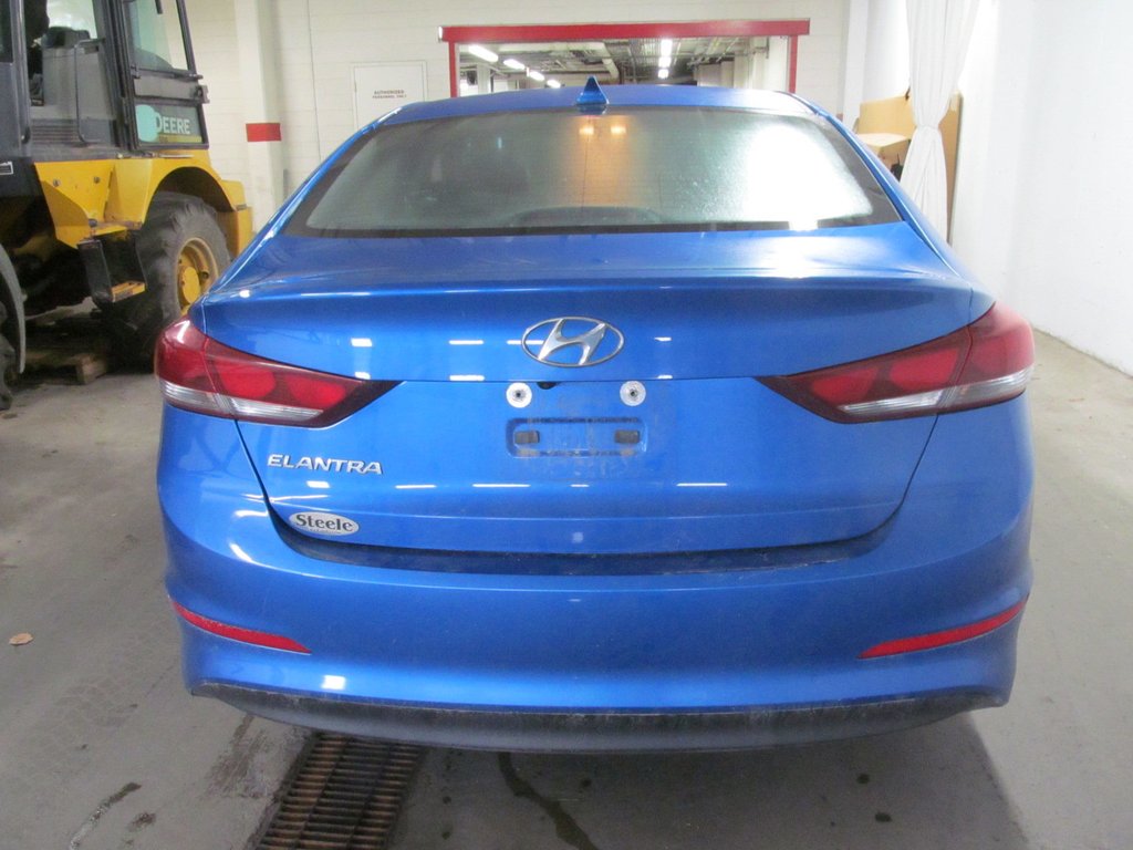 2018 Hyundai Elantra GL SE in Dartmouth, Nova Scotia - 3 - w1024h768px