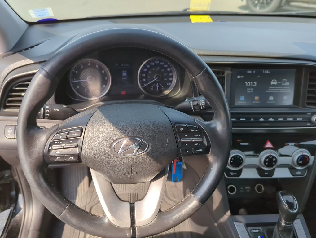 2020 Hyundai Elantra Preferred in Dartmouth, Nova Scotia - 14 - w1024h768px