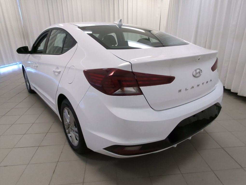 2020 Hyundai Elantra Preferred in Dartmouth, Nova Scotia - 6 - w1024h768px