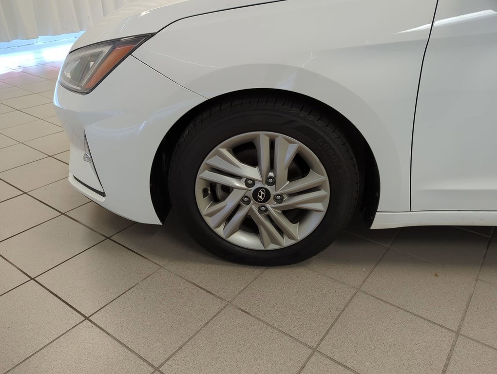 2020 Hyundai Elantra Preferred in Dartmouth, Nova Scotia - 10 - w1024h768px