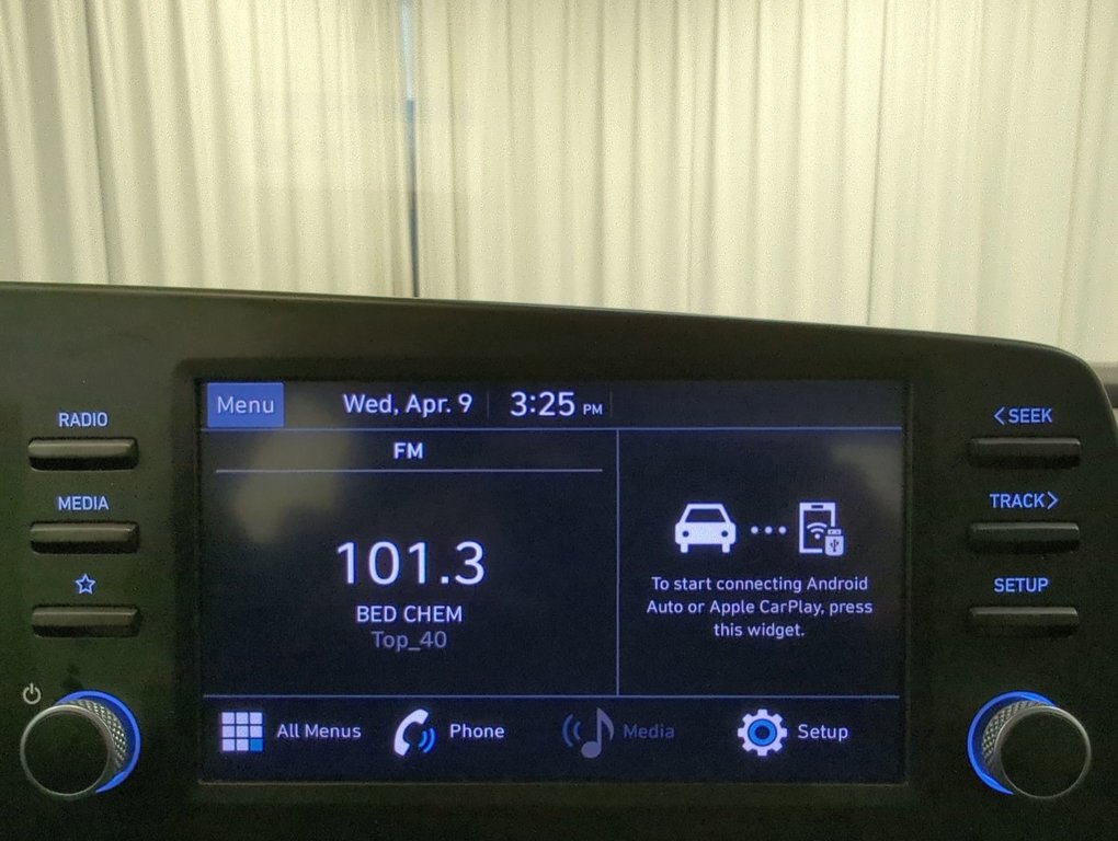 2022 Hyundai Elantra Preferred in Dartmouth, Nova Scotia - 16 - w1024h768px