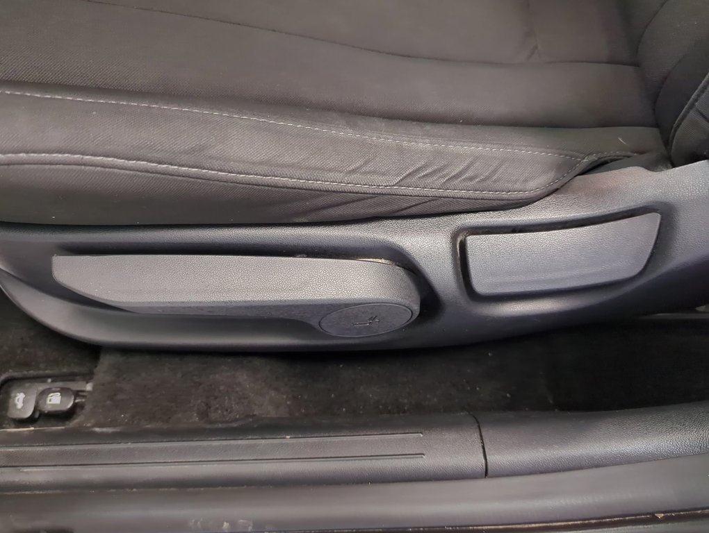 2022 Hyundai Elantra Preferred in Dartmouth, Nova Scotia - 12 - w1024h768px