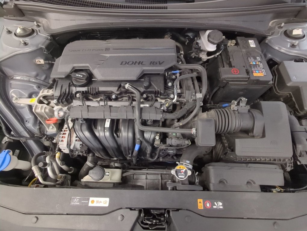2022 Hyundai Elantra Ultimate Tech in Dartmouth, Nova Scotia - 26 - w1024h768px