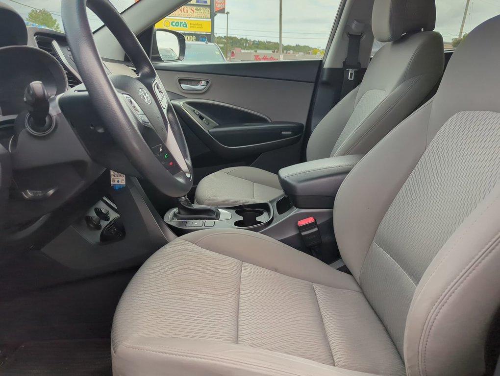 2018 Hyundai Santa Fe Sport BASE in Dartmouth, Nova Scotia - 11 - w1024h768px