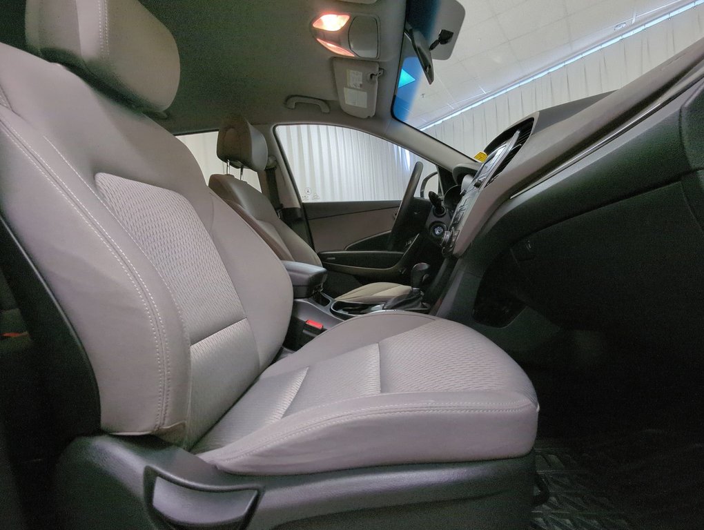 2018 Hyundai Santa Fe XL BASE in Dartmouth, Nova Scotia - 24 - w1024h768px