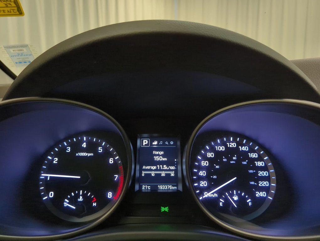 2018 Hyundai Santa Fe XL BASE in Dartmouth, Nova Scotia - 15 - w1024h768px