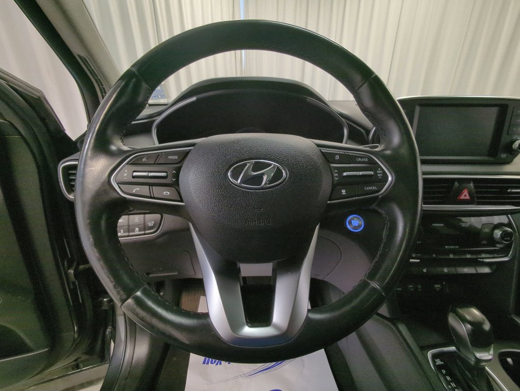 2020 Hyundai Santa Fe Luxury in Dartmouth, Nova Scotia - 14 - w1024h768px