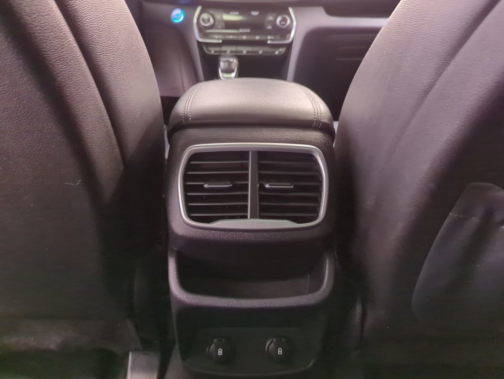 2020 Hyundai Santa Fe Luxury in Dartmouth, Nova Scotia - 21 - w1024h768px