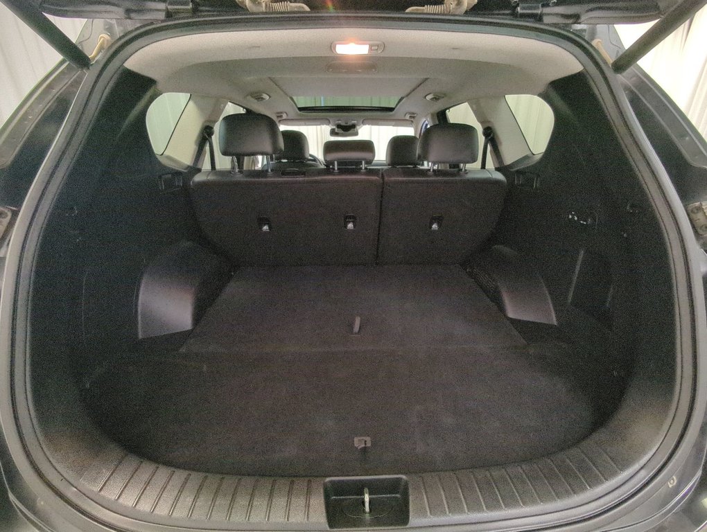 2020 Hyundai Santa Fe Luxury in Dartmouth, Nova Scotia - 24 - w1024h768px